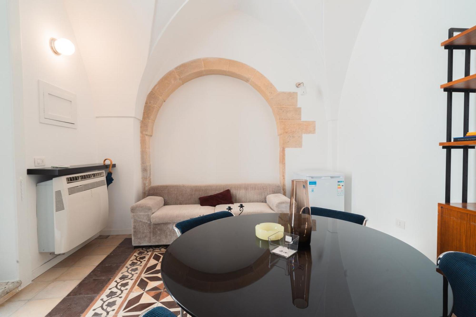 Donna Cristina Historic Apartment 莱切 外观 照片